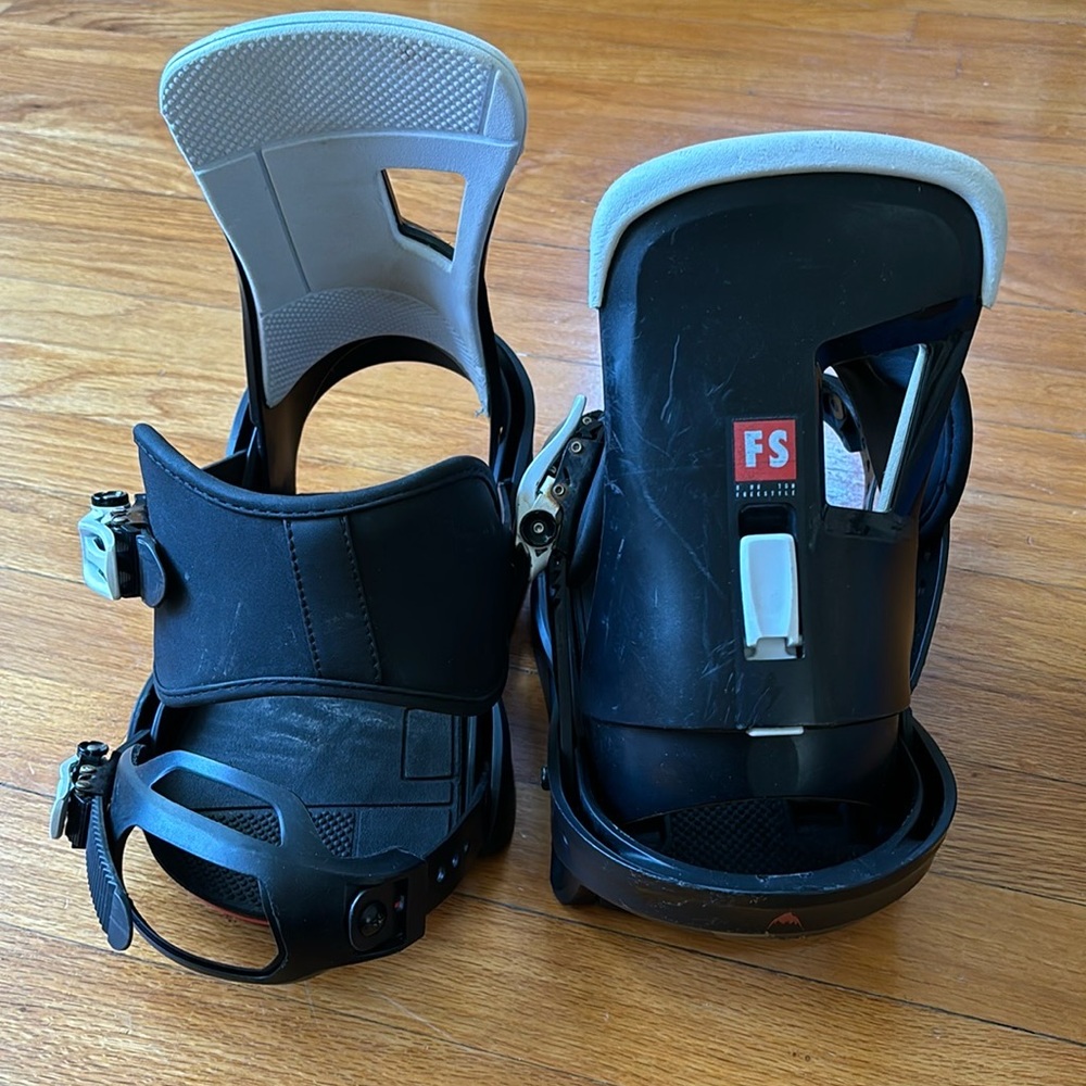 Burton Freestyle Bindings. Mens. L